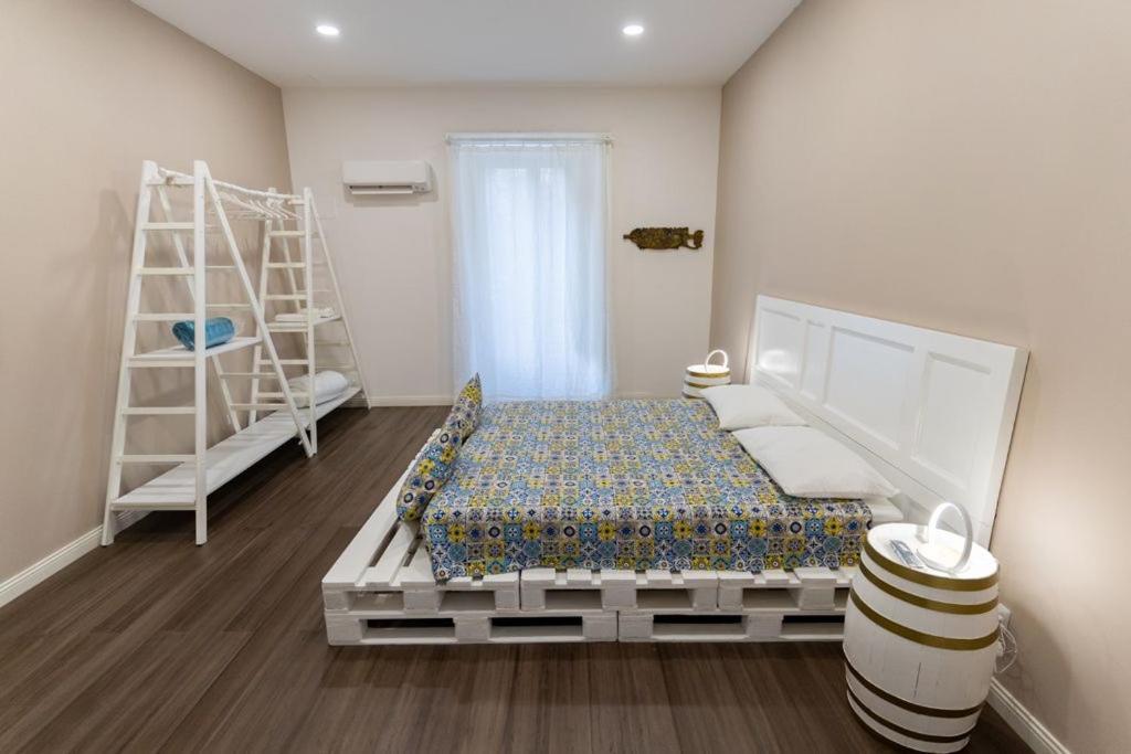 Sikelia-Sicilian Rooms Катания Экстерьер фото