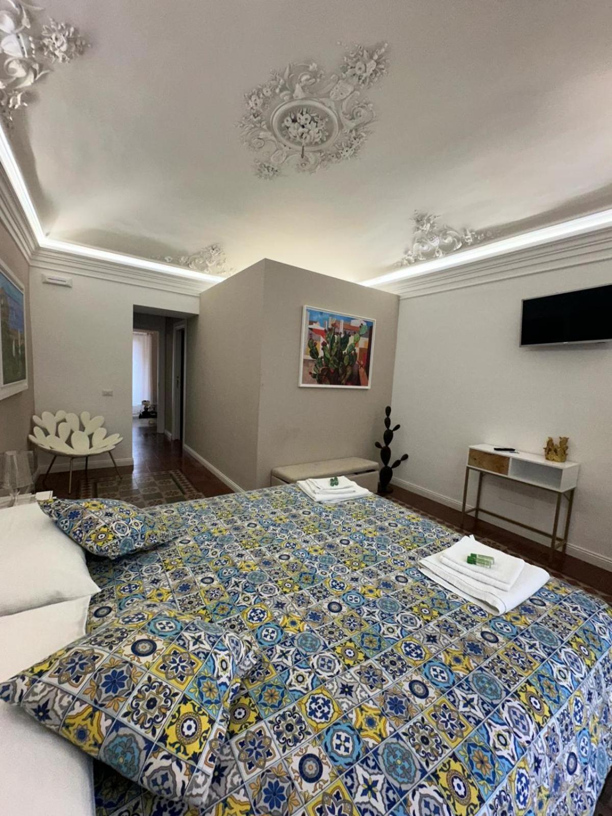 Sikelia-Sicilian Rooms Катания Экстерьер фото