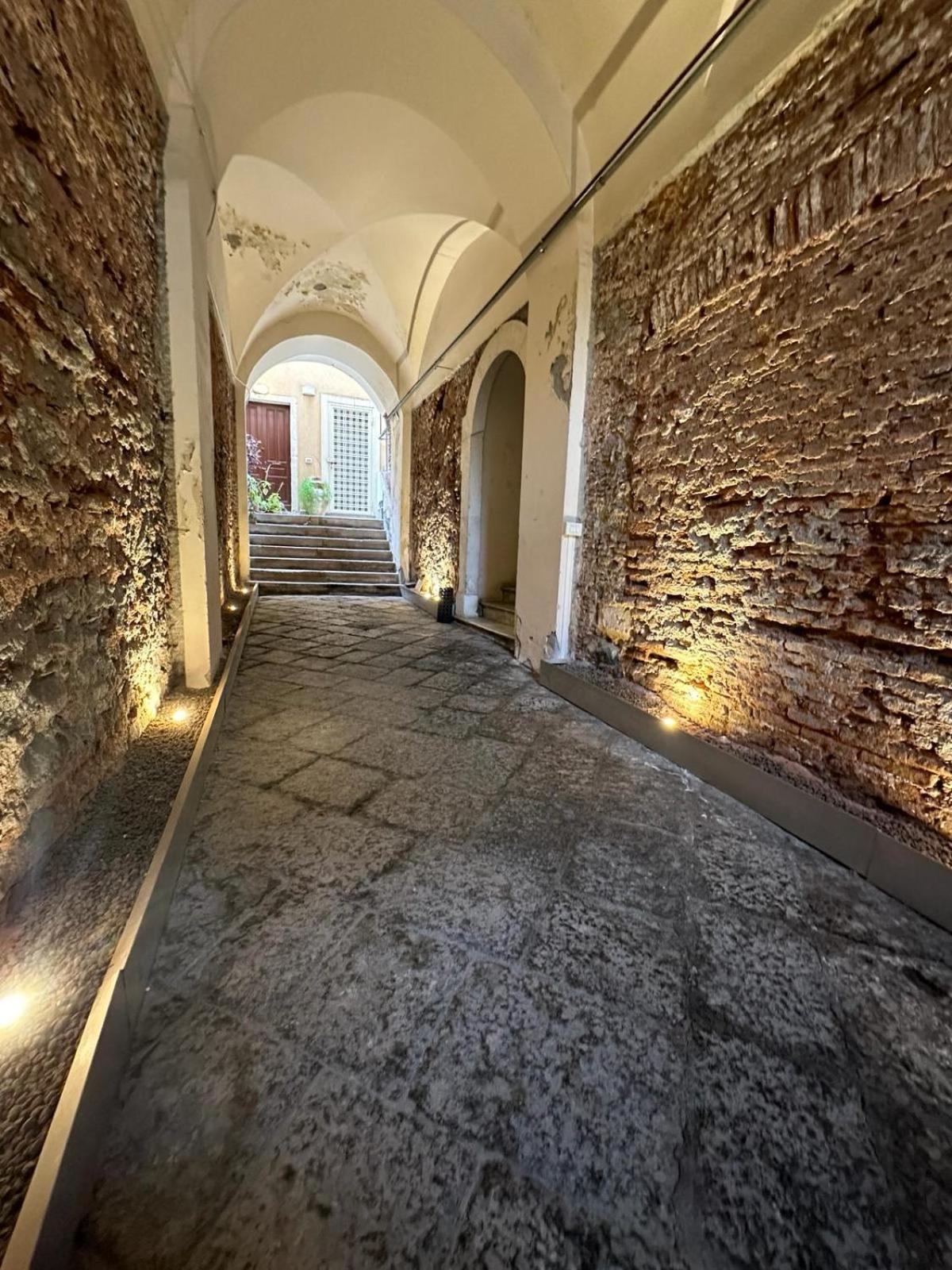 Sikelia-Sicilian Rooms Катания Экстерьер фото